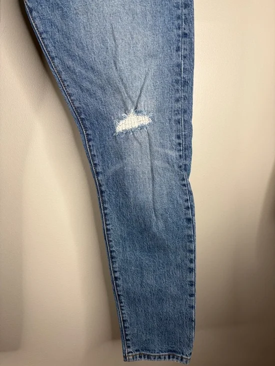 Levi's Light Blue 501® S NWOT High-Rise Jeans 29x32 button fly - Picture 2 of 9